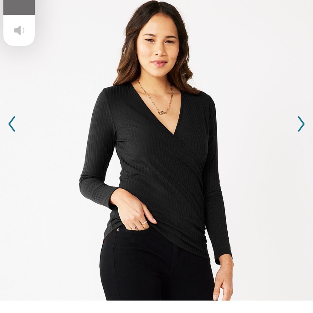 New Women's Nine West Long Sleeve
Surplice Top